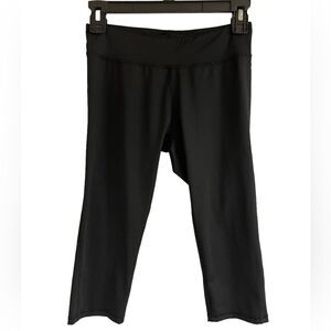 Hurley Dry fit, black workout Capri leggings, size S